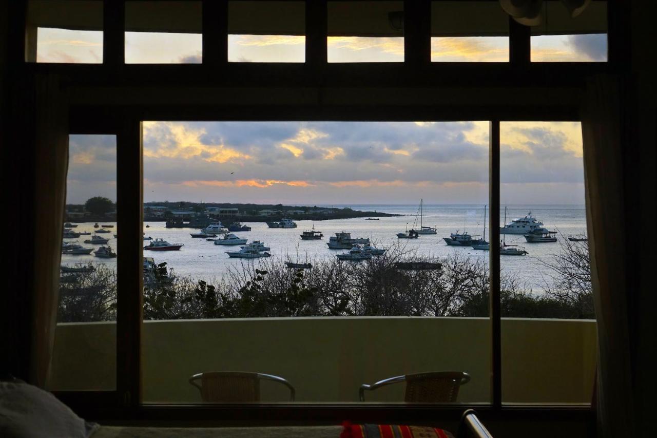 The Galeodan Suites Puerto Baquerizo Moreno Eksteriør billede